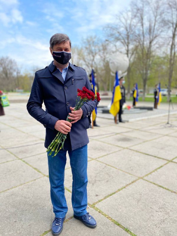 Театр долучився до офіційного мітингу з нагоди роковин аварії на ЧАЕС