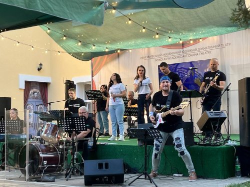 14 прем'єр: підсумки сезону