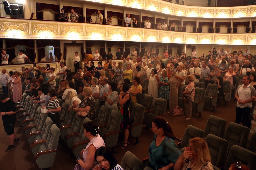 Третій показ вистави &laquo;Перевізник&raquo;