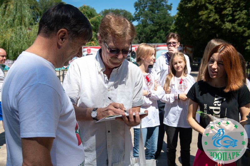 Непереможні, Одеса-Херсон, арт-наступ