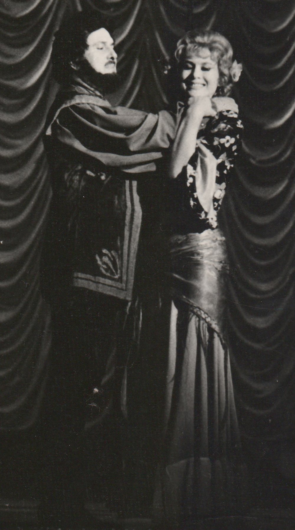 Особистості. Пташник Генрієтта Яківна